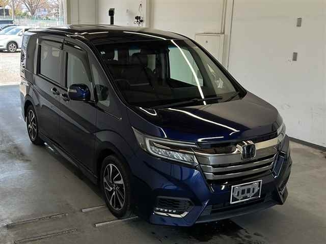 HONDA STEP WAGON 2022