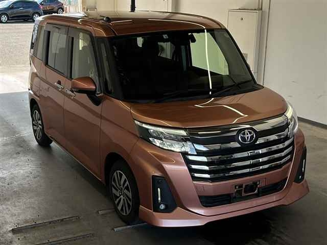 TOYOTA ROOMY 2022