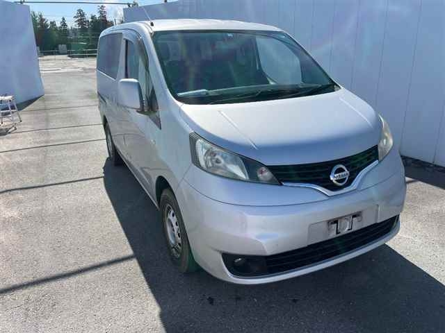 NISSAN NV200 2016
