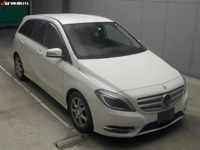 MERCEDES BENZ B CLASS 2014