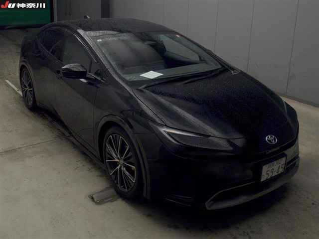 TOYOTA PRIUS 2023