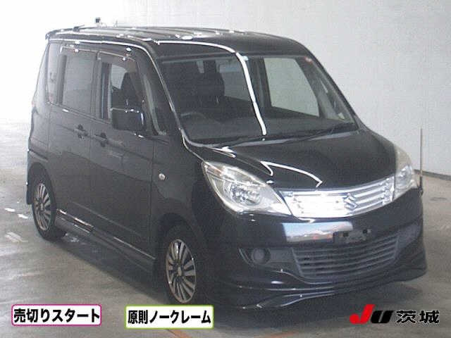 SUZUKI SOLIO 2012