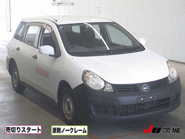 NISSAN AD 2012
