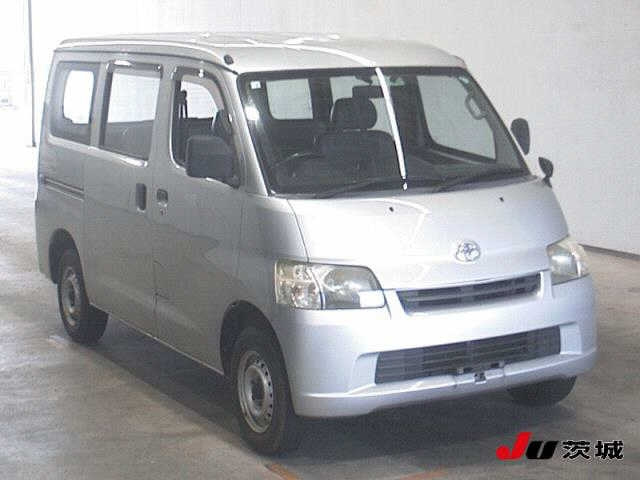 TOYOTA TOWN ACE VAN