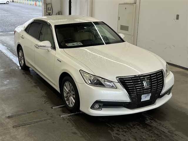 TOYOTA CROWN 2014