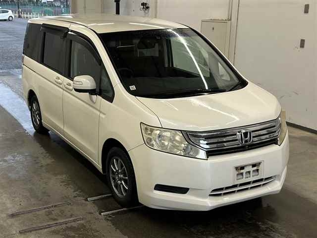 HONDA STEP WAGON 2010