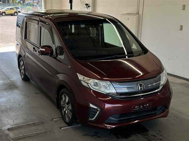 HONDA STEP WAGON 2016