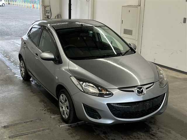 MAZDA DEMIO 2012
