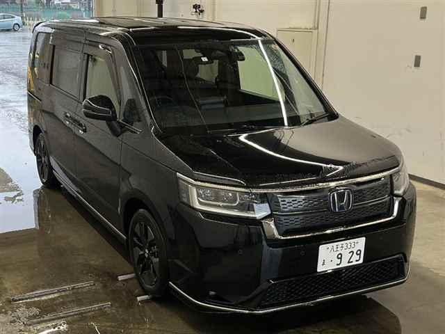 HONDA STEP WAGON 2023