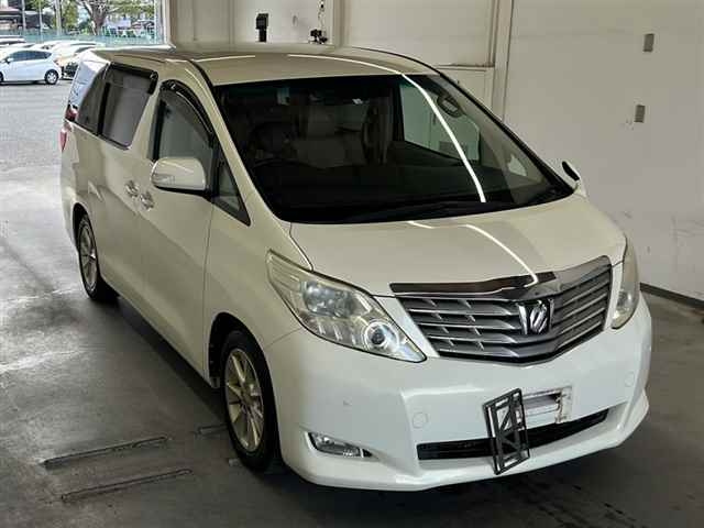 TOYOTA ALPHARD 2010
