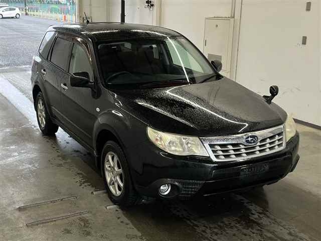 SUBARU FORESTER 2012