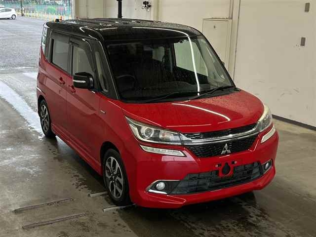 MITSUBISHI DELICA D2