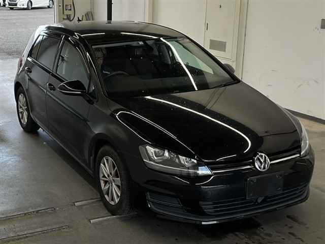 VOLKSWAGEN GOLF 2016