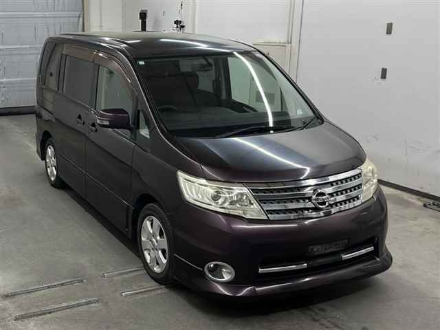 NISSAN SERENA 2010