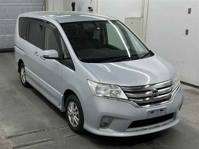 NISSAN SERENA 2012