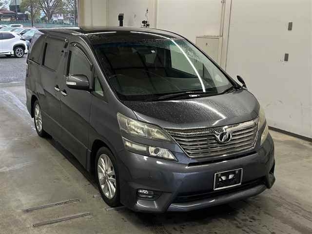 TOYOTA VELLFIRE 2009
