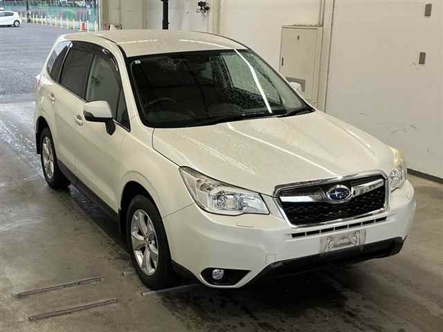SUBARU FORESTER 2015