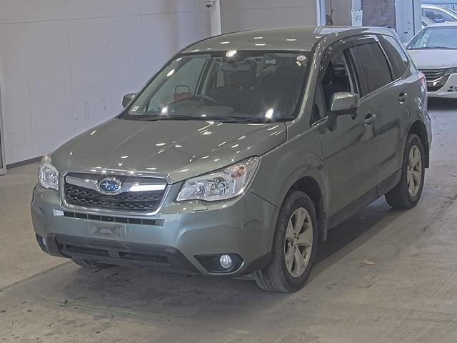 SUBARU FORESTER 2014
