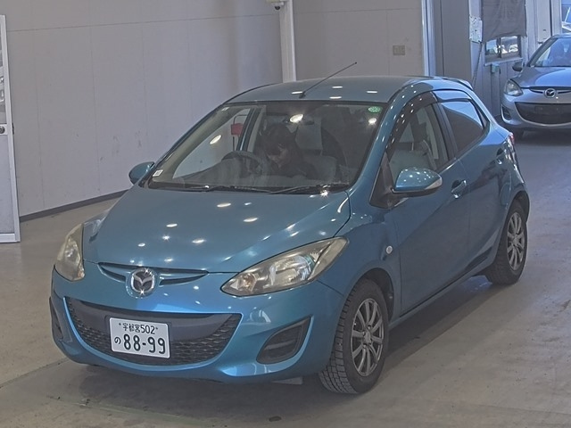 MAZDA DEMIO 2011