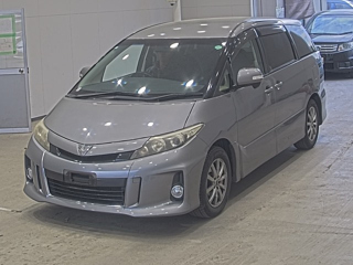 TOYOTA ESTIMA 2013