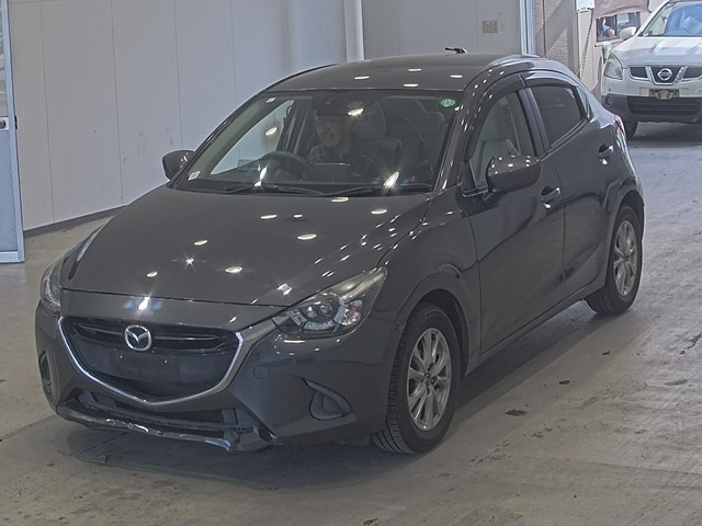 MAZDA DEMIO 2015