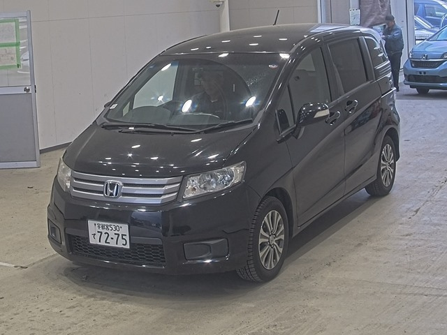HONDA FREED 2012