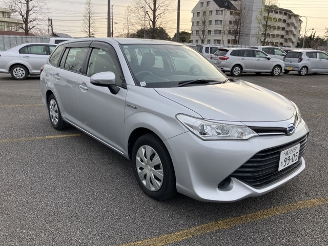 TOYOTA COROLLA FIELDER 2017