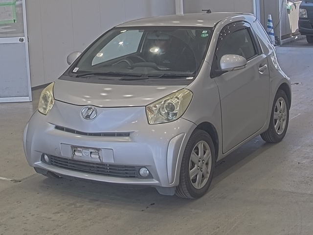 TOYOTA IQ 2009