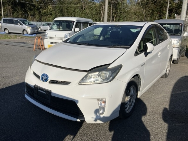 TOYOTA PRIUS 2012