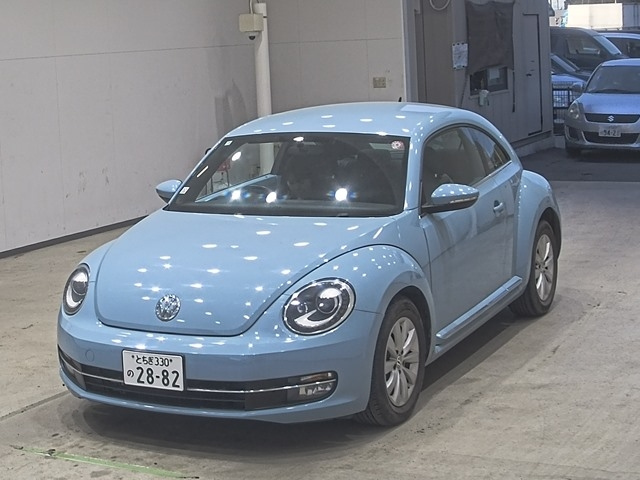 VOLKSWAGEN THE BEETLE 2014