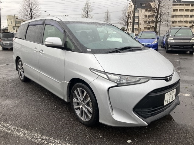 TOYOTA ESTIMA 2019