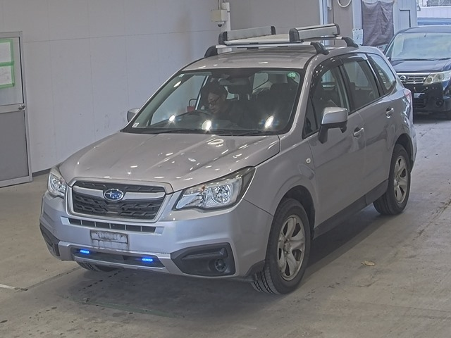 SUBARU FORESTER 2017