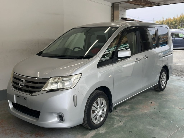 NISSAN SERENA 2012