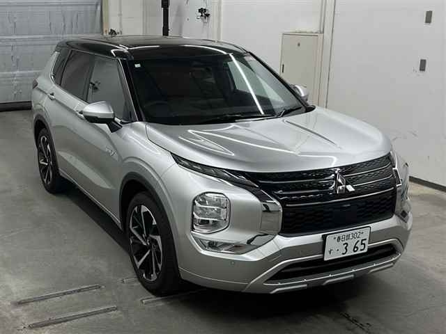 MITSUBISHI OUTLANDER PHEV