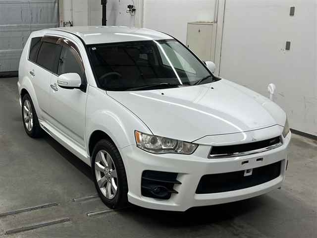 MITSUBISHI OUTLANDER 2010