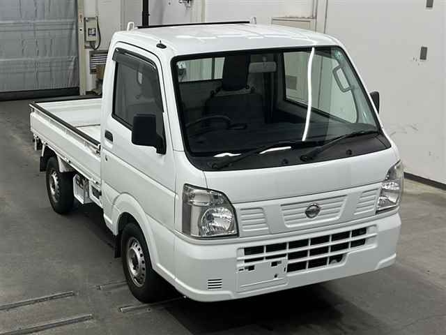 NISSAN CLIPPER TRUCK 2016