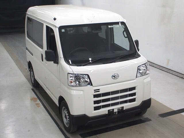 DAIHATSU HIJET VAN 2024