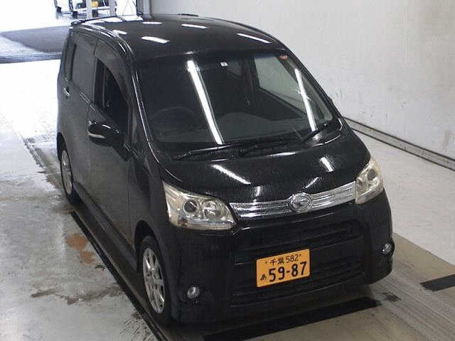 DAIHATSU MOVE 2011