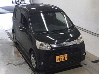 DAIHATSU MOVE 2011