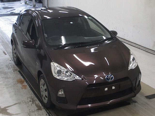TOYOTA AQUA 2014