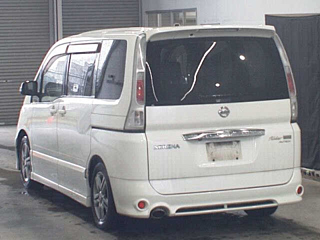 NISSAN SERENA 2009