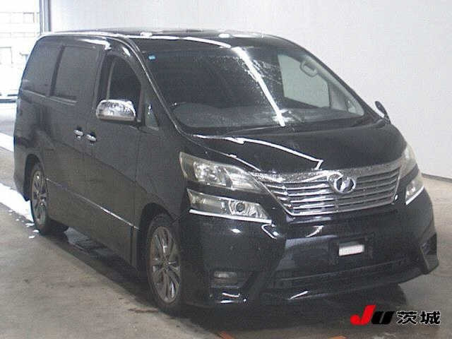 TOYOTA VELLFIRE 2010
