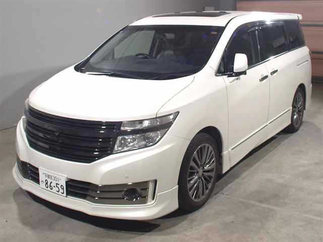 NISSAN ELGRAND 2013