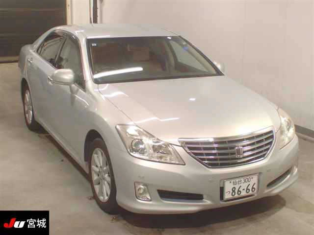 TOYOTA CROWN 2009