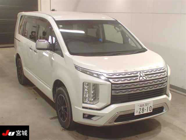MITSUBISHI DELICA D5 2019