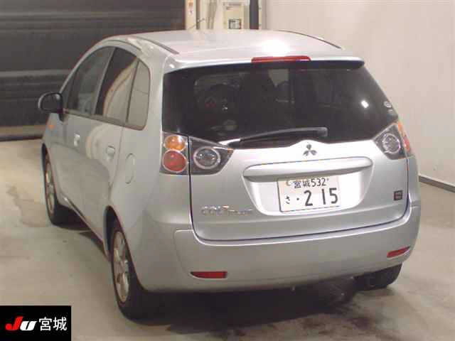 MITSUBISHI COLT PLUS 2011