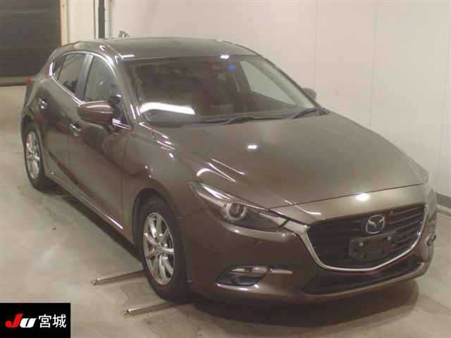 MAZDA AXELA 2017