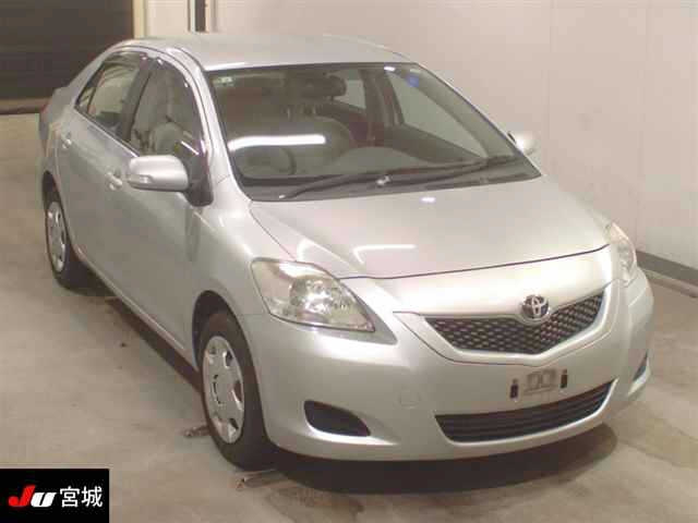 TOYOTA BELTA 2010