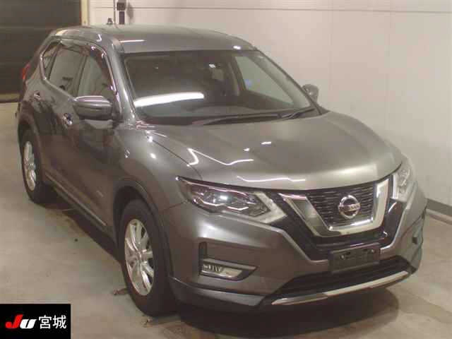 NISSAN X-TRAIL 2018