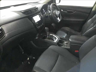 NISSAN X-TRAIL 2018
